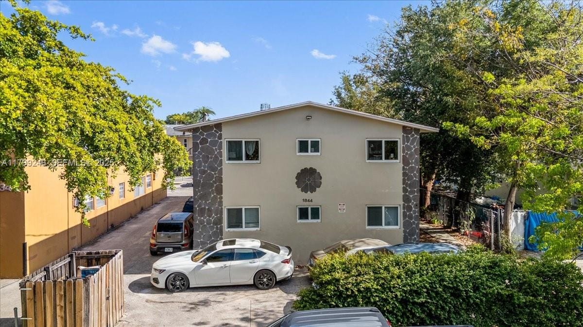 1844 NW 19th Street, Miami, FL 33125 photo 3