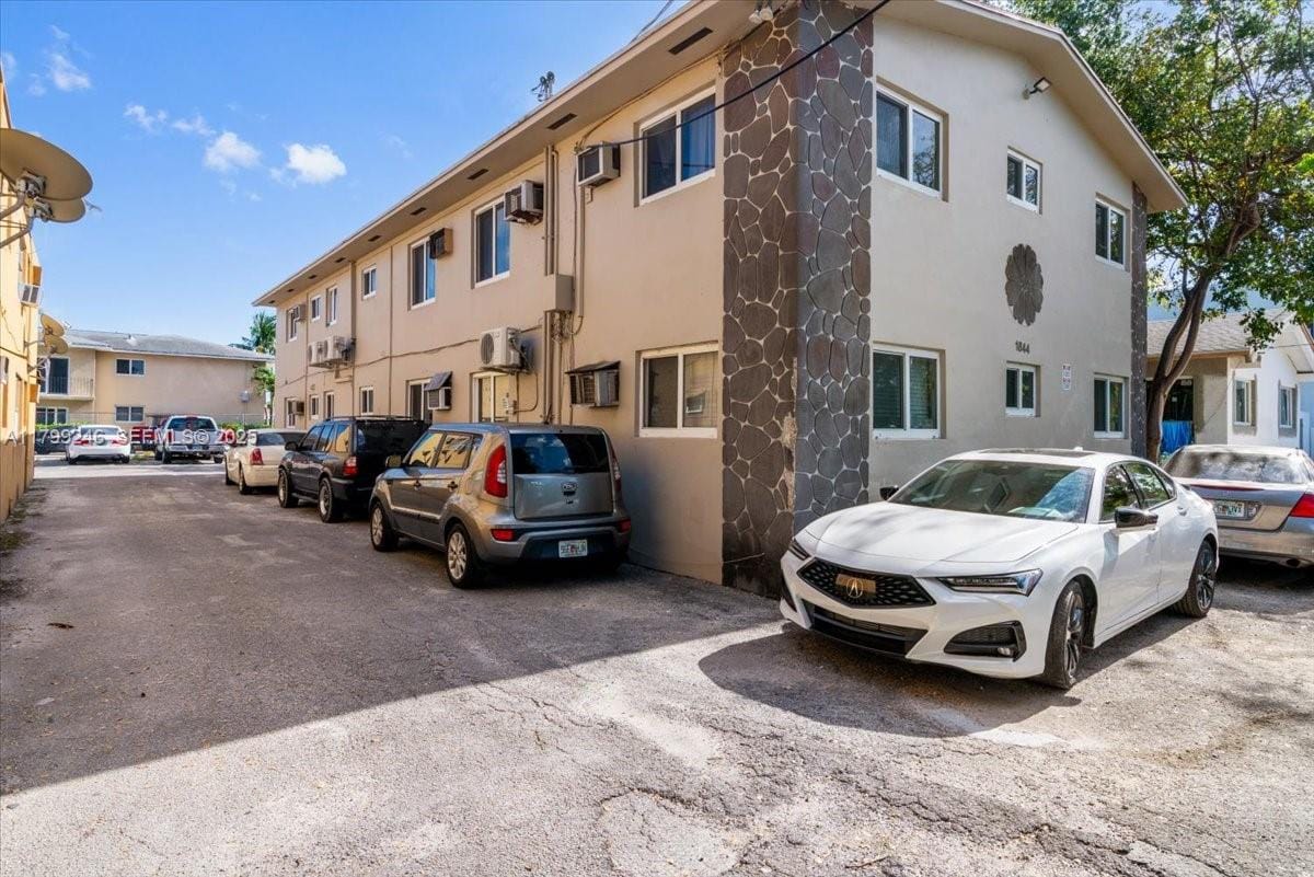 1844 NW 19th Street, Miami, FL 33125 photo 6