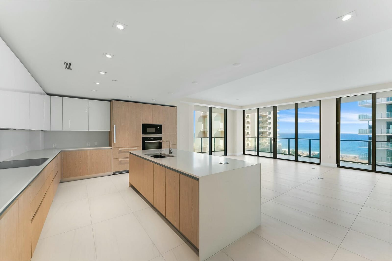 3100 N Ocean Drive P-902, Singer Island, FL 33404