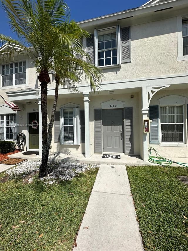 3145 SW 50th Street 3145, sold in Banyan Oakridge Commercial, Dania Beach, FL