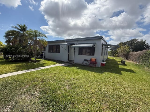 11840 SW 221st Street, Miami, FL 33170