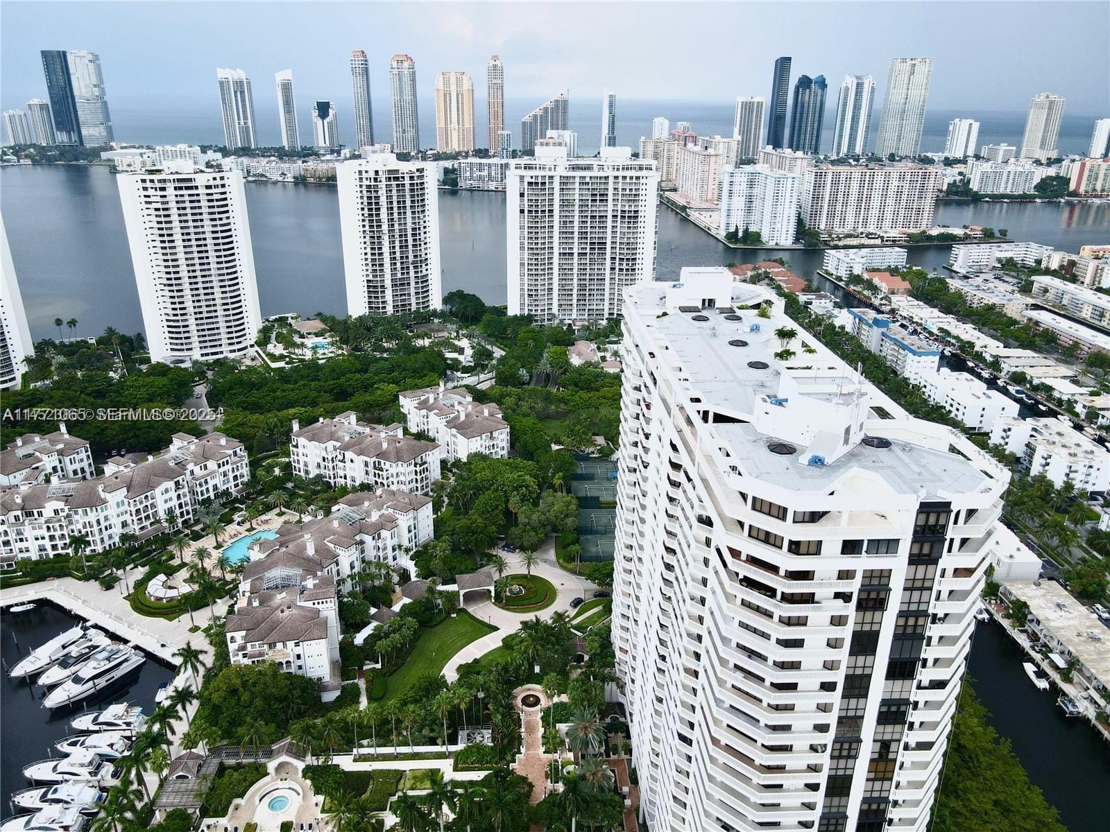 2000 Island Boulevard 3009, Aventura, FL 33160 photo 22