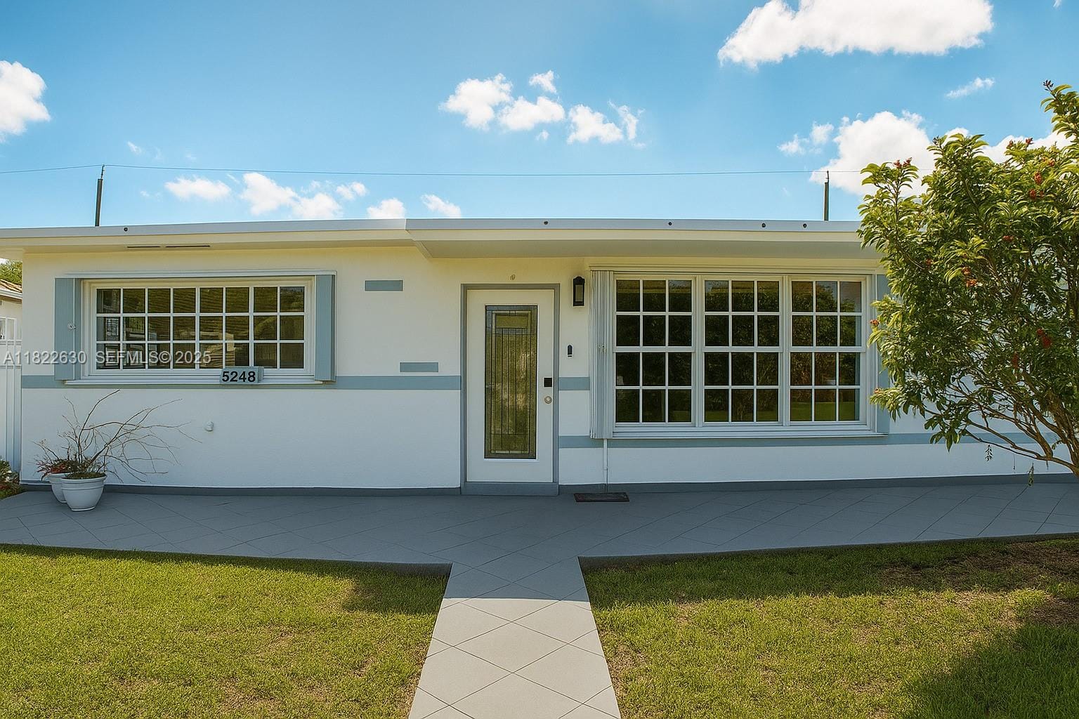 5348 W 14th Avenue, Hialeah, FL 33012