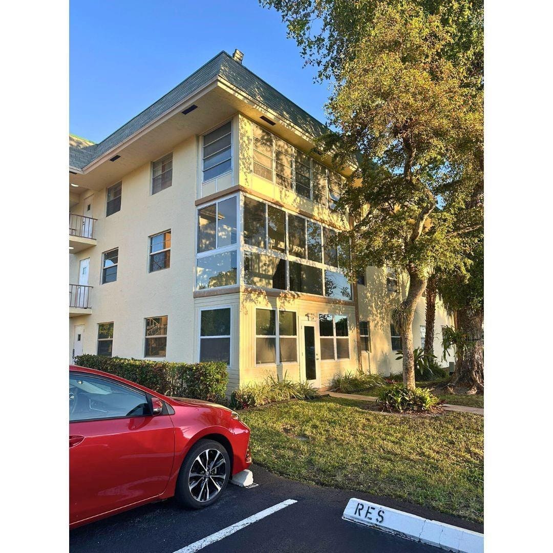 5190 E Sabal Palm Boulevard 201, Tamarac, FL 33319 photo 30