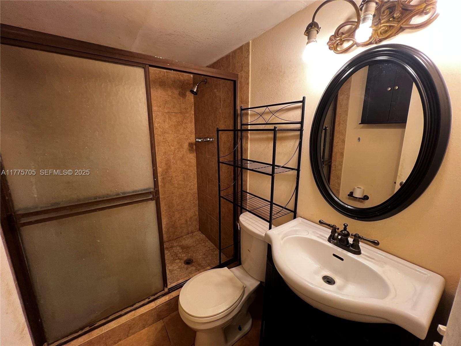 447 NE 195th Street 309 — photo 4