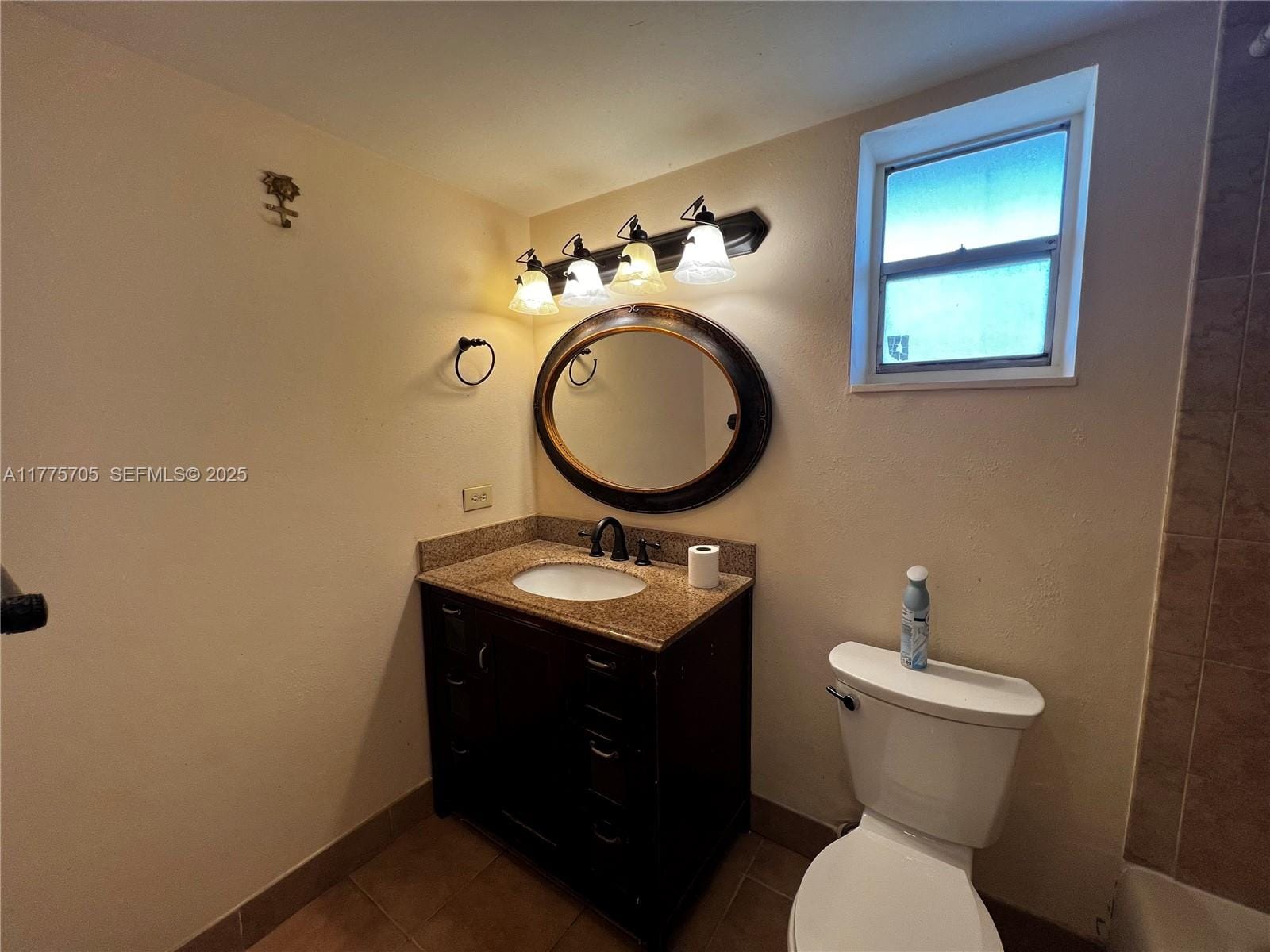 447 NE 195th Street 309 — photo 5