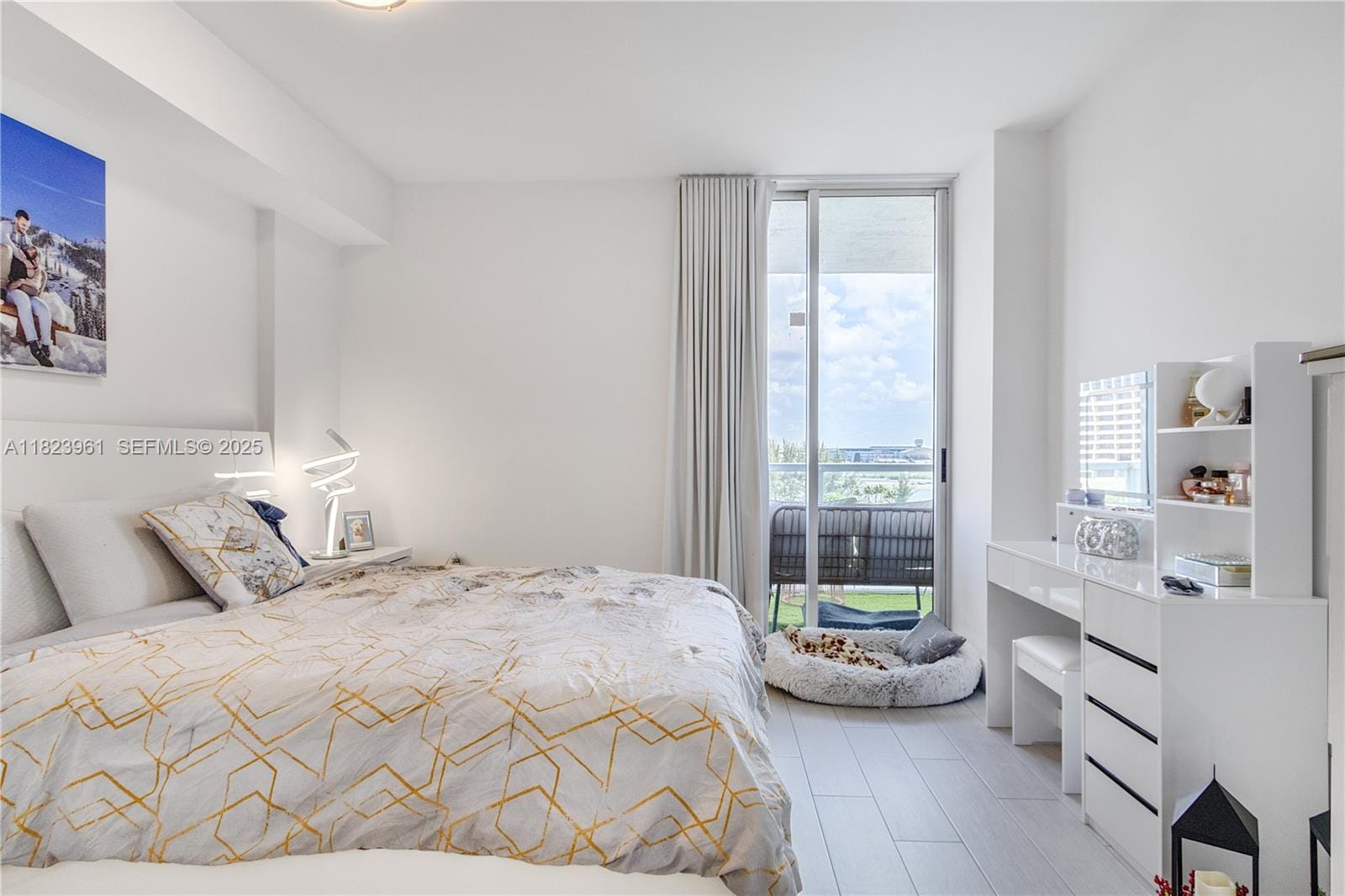 5085 NW 7th Street 802, Miami, FL 33126 photo 9