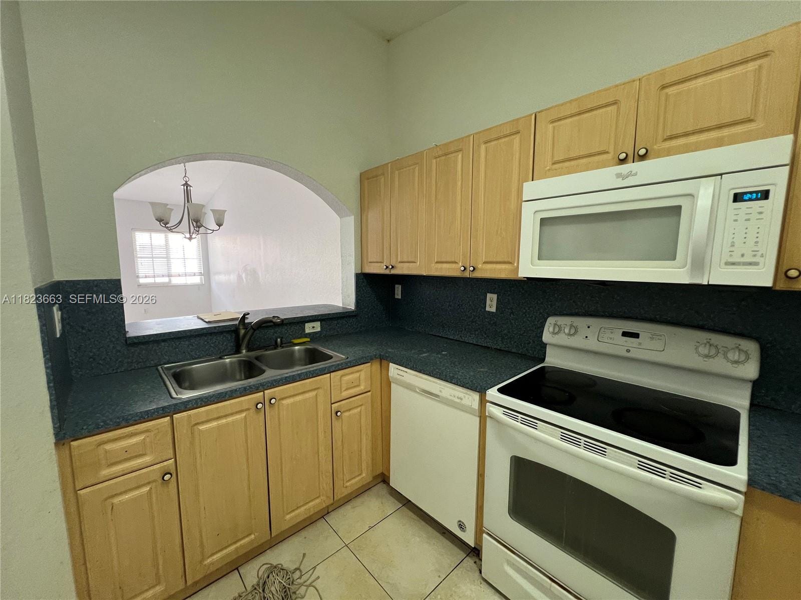 1250 SE 28th Court 203 — photo 4