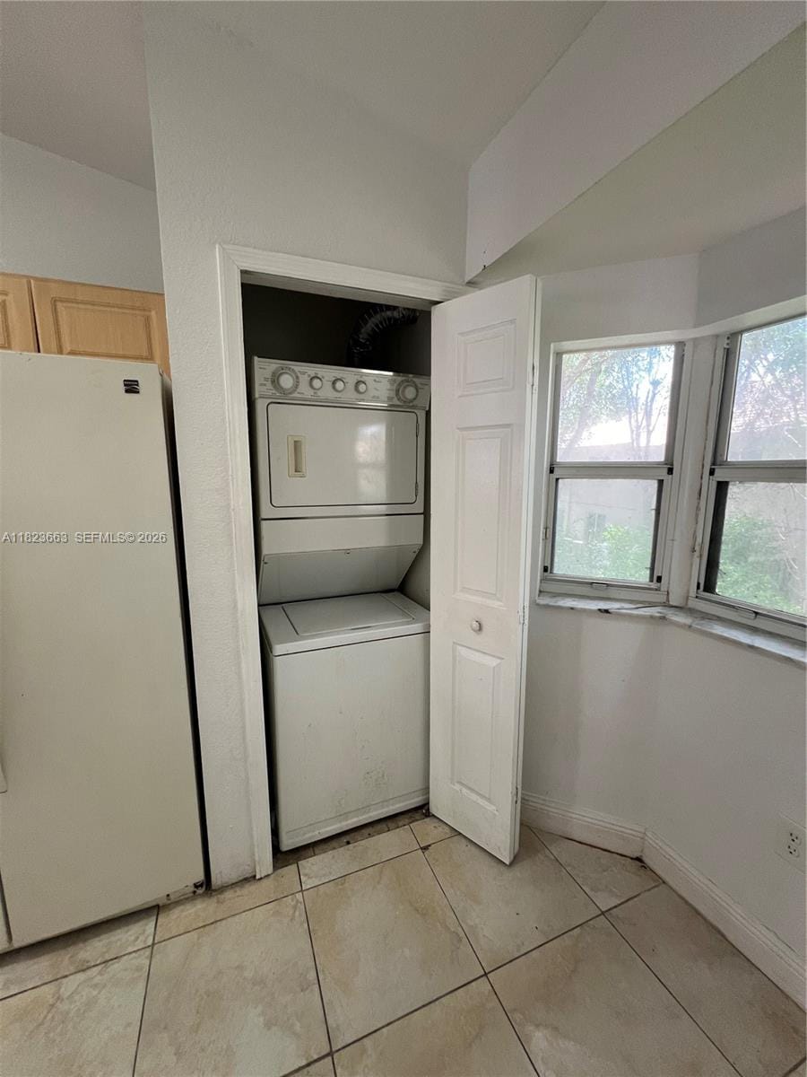1250 SE 28th Court 203 — photo 6
