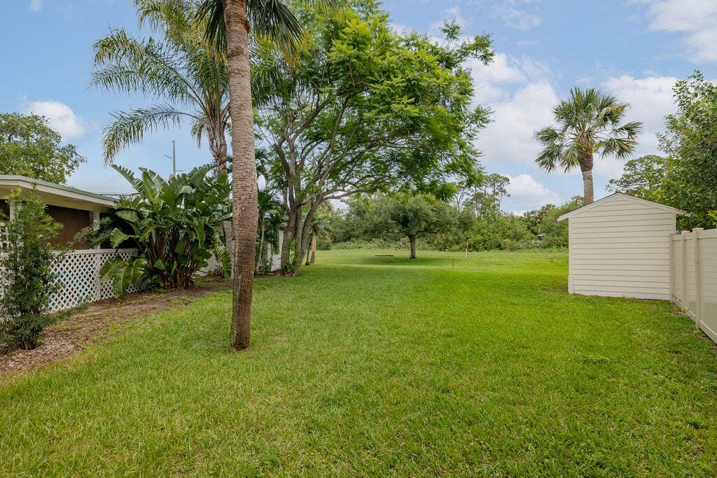 310 28th Court SW, Vero Beach, FL 32968 photo 13