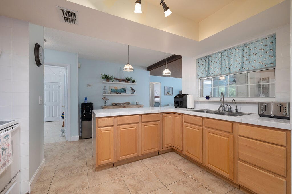 310 28th Court SW, Vero Beach, FL 32968 photo 24