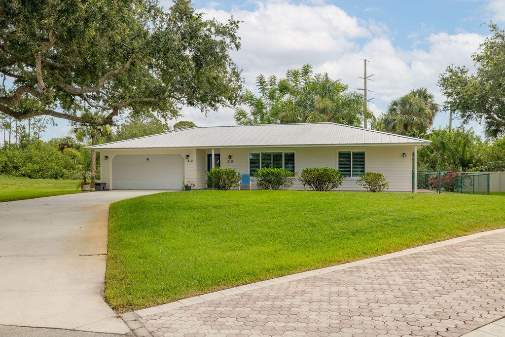 310 28th Court SW — photo 7