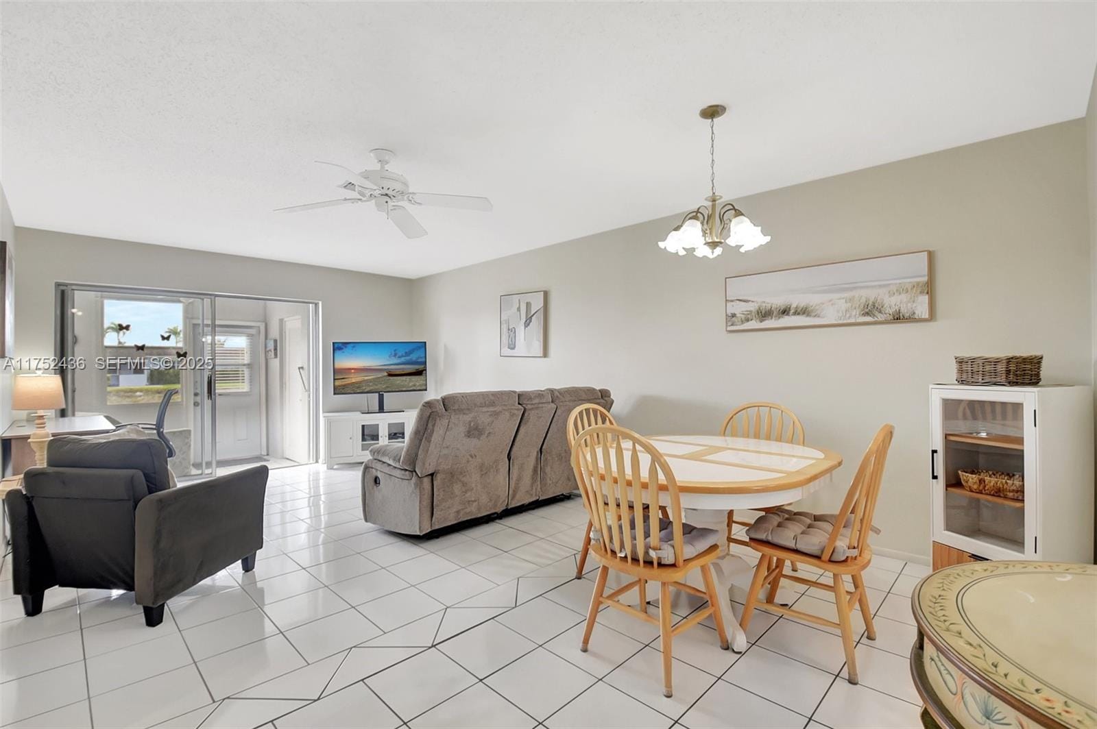 2775 W Dudley W Drive E, West Palm Beach, FL 33415