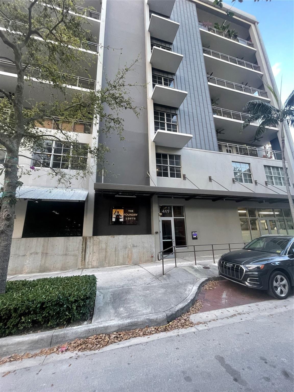 411 NW 1st Avenue 404 — photo 2