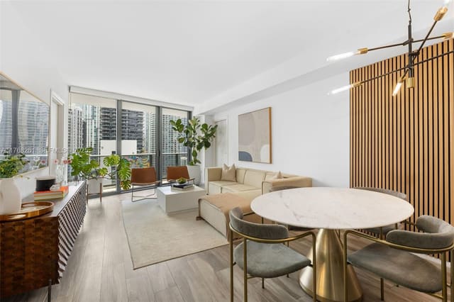 801 S Miami Avenue 2102, Miami, FL 33130