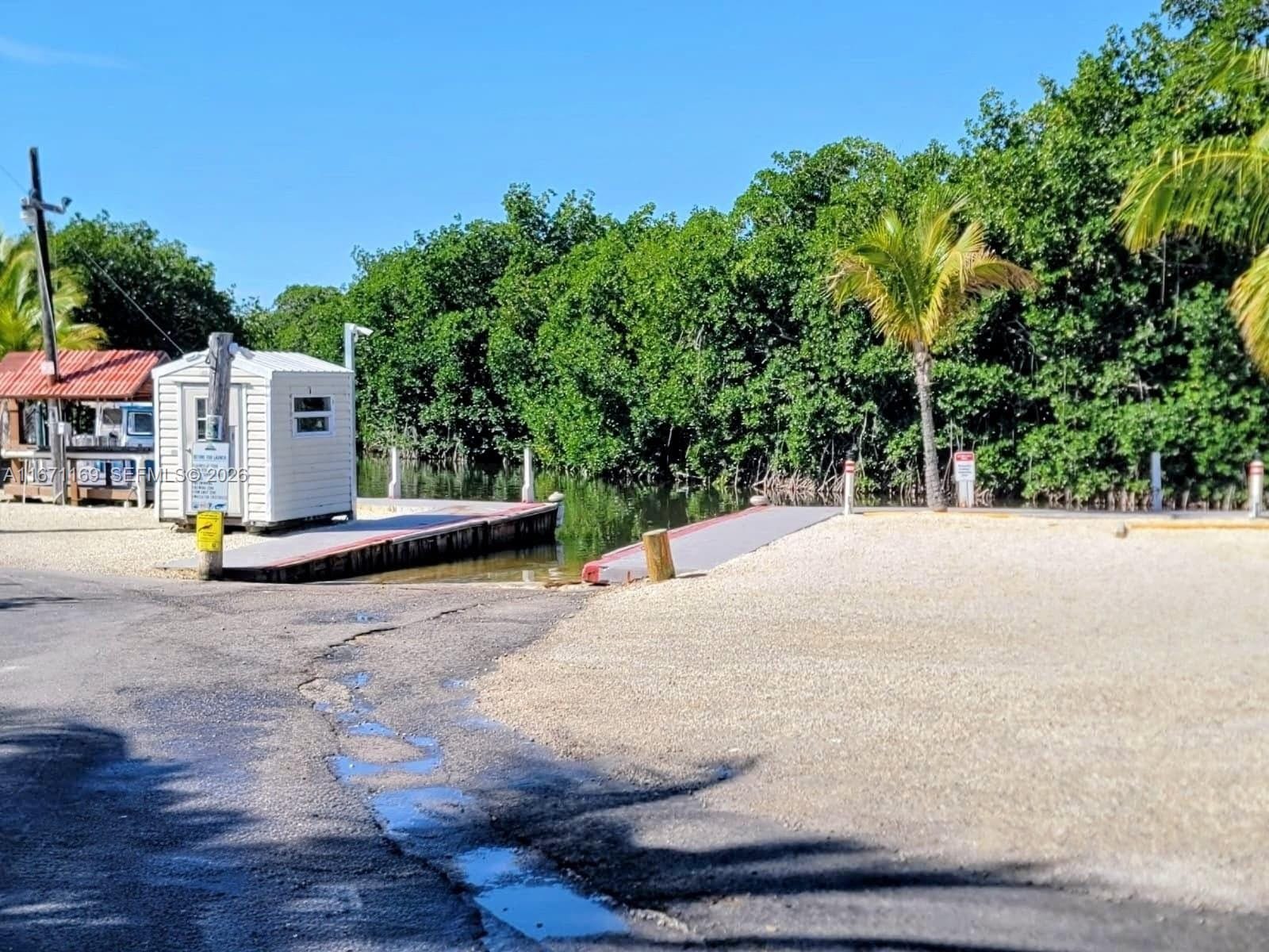 325 Calusa Street, Key Largo, FL 33037 photo 13