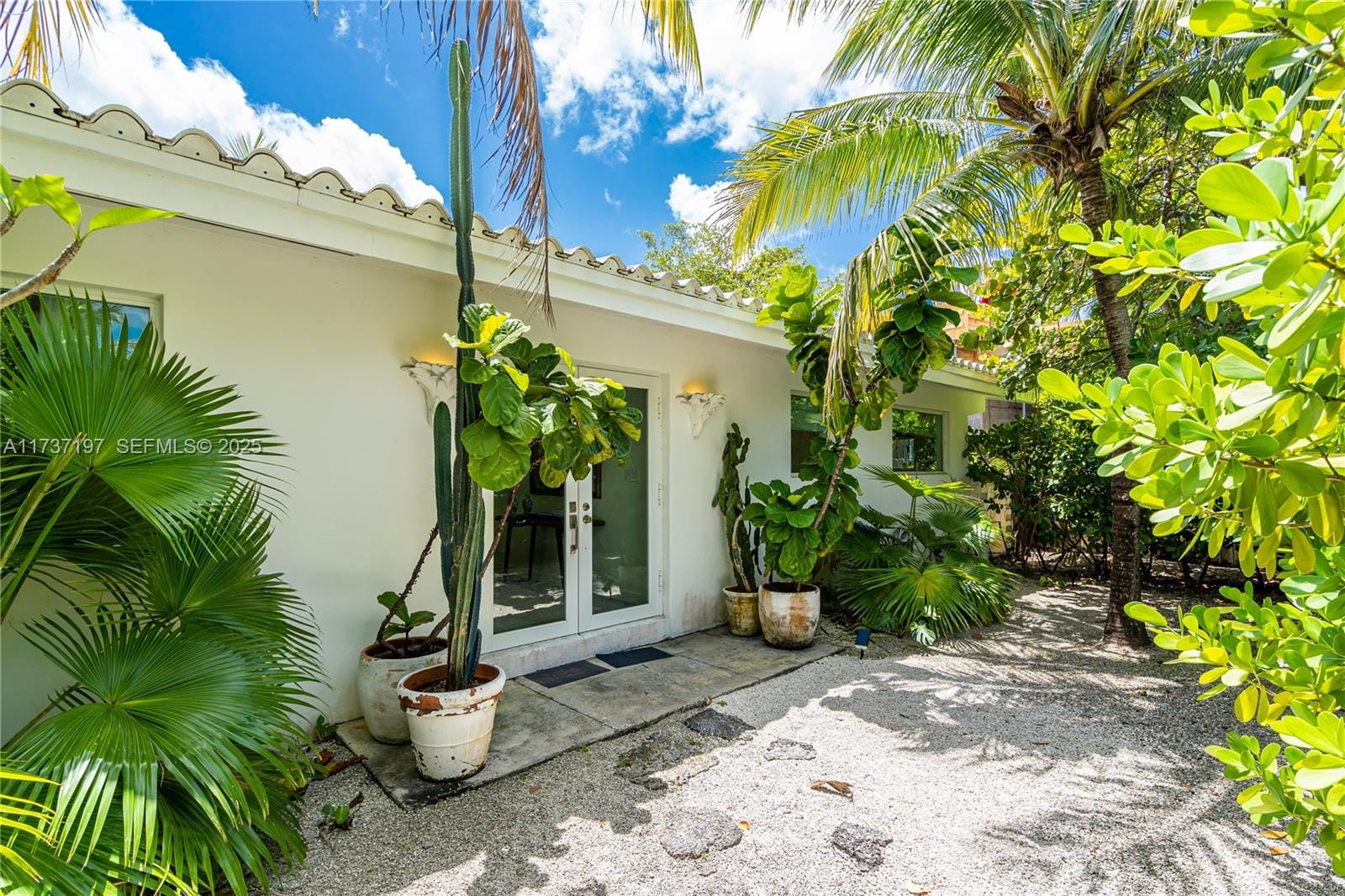 385 Harbor Court, Key Biscayne, FL 33149 photo 8