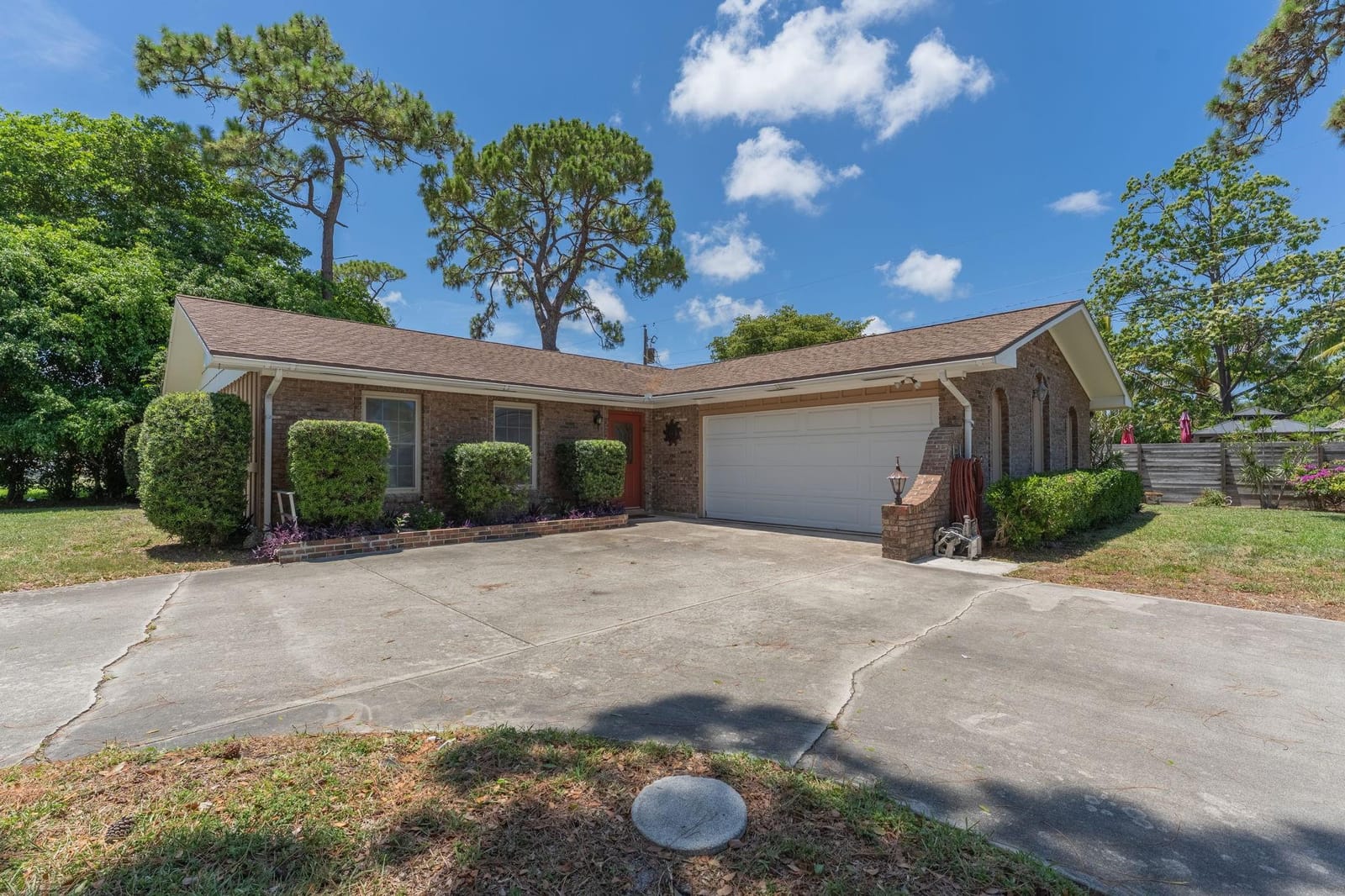3 bedroom home for sale at 6301 Boyd, Lake Worth, FL 33462 — $489,555