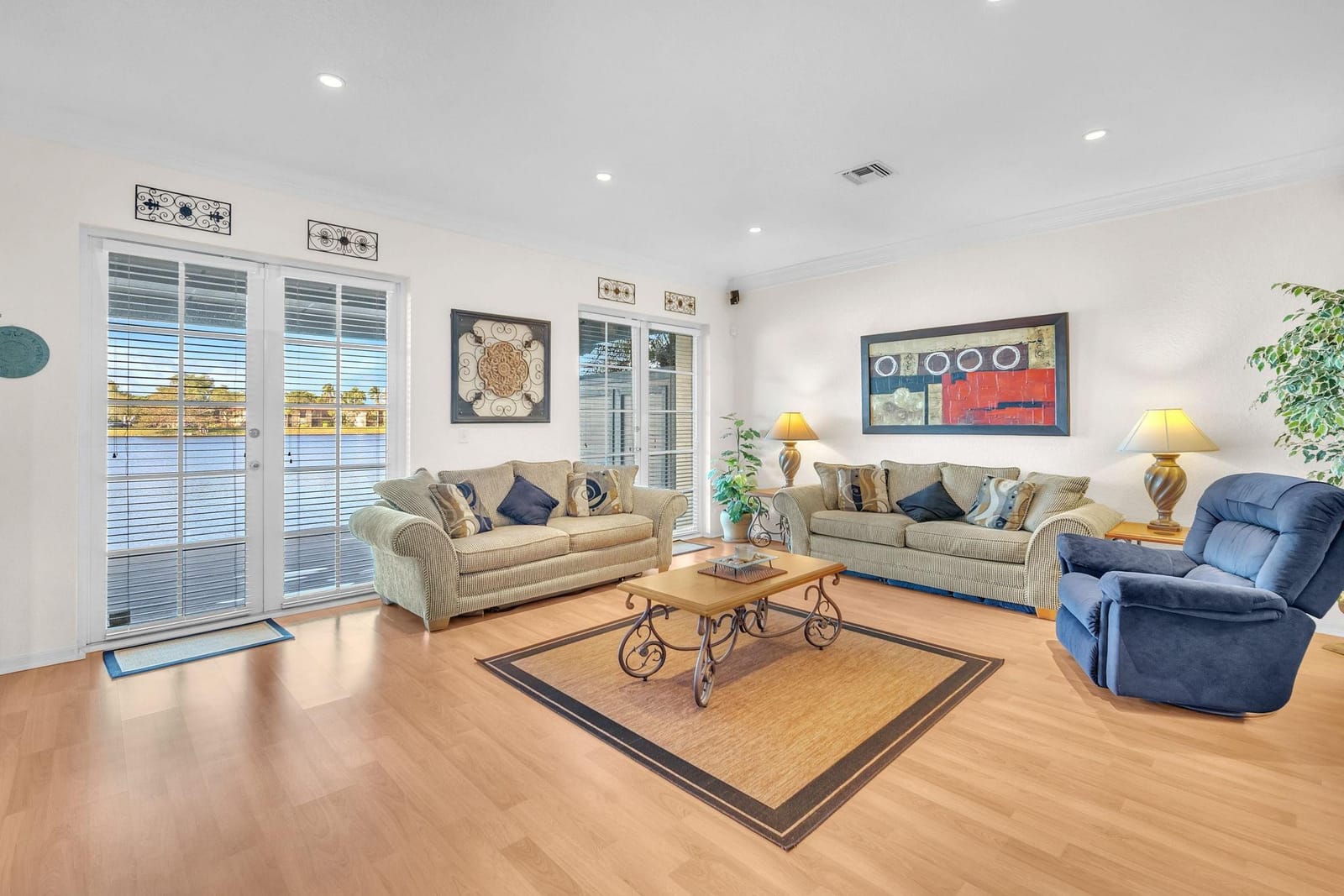 745 NE 195th Street, Miami, FL 33179 photo 11