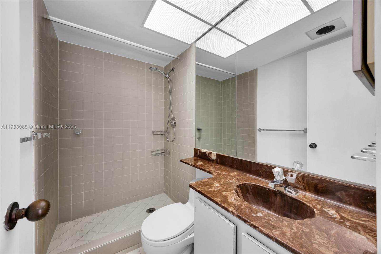 911 E Ponce De Leon Boulevard 1402, Coral Gables, FL 33134 photo 15