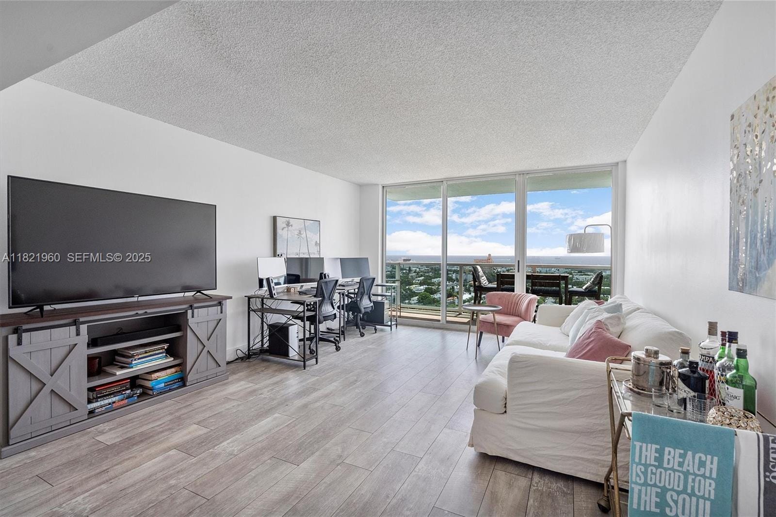 650 W Ave 2106 2106, Miami Beach, FL 33139 photo 3