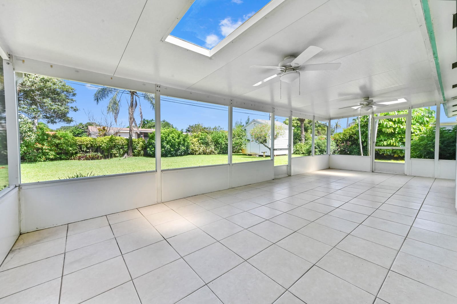 436 Santa Anna Drive, Palm Springs, FL 33461 photo 24