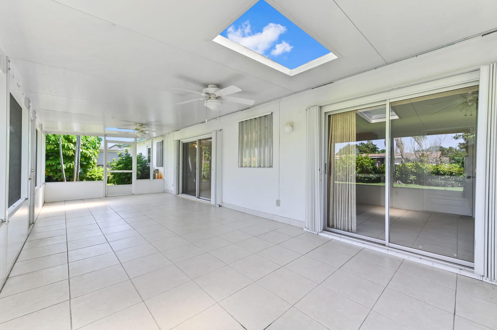 436 Santa Anna Drive, Palm Springs, FL 33461 photo 25