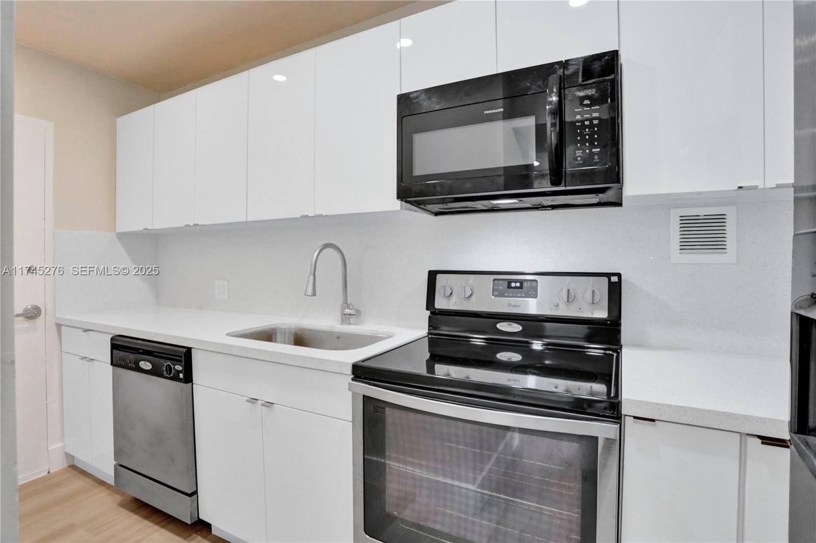 1200 West Avenue PH28, Miami Beach, FL 33139 photo 15