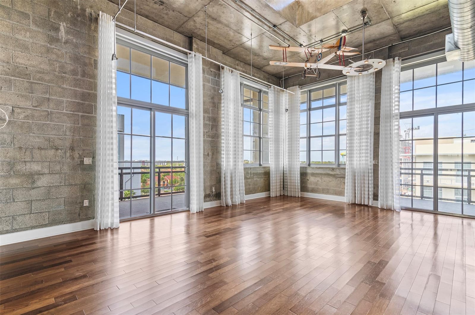 410 NW 1st Avenue 701, Fort Lauderdale, FL 33301