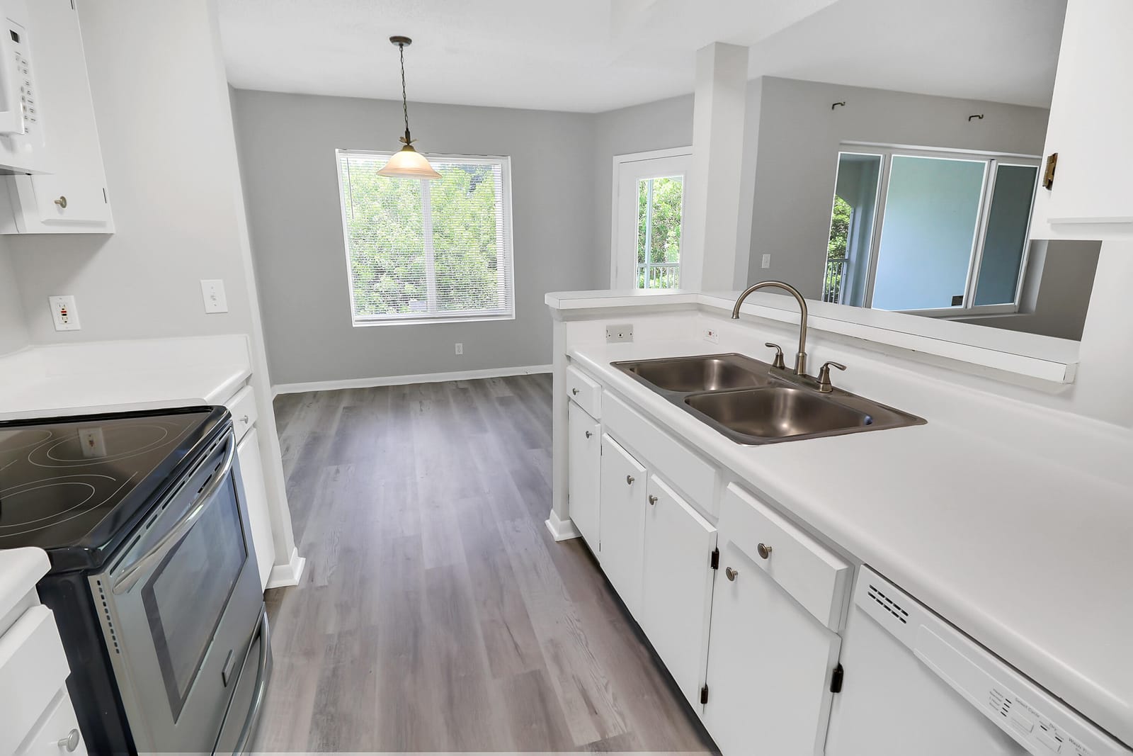 815 W Boynton Beach Boulevard 10-202 — photo 11