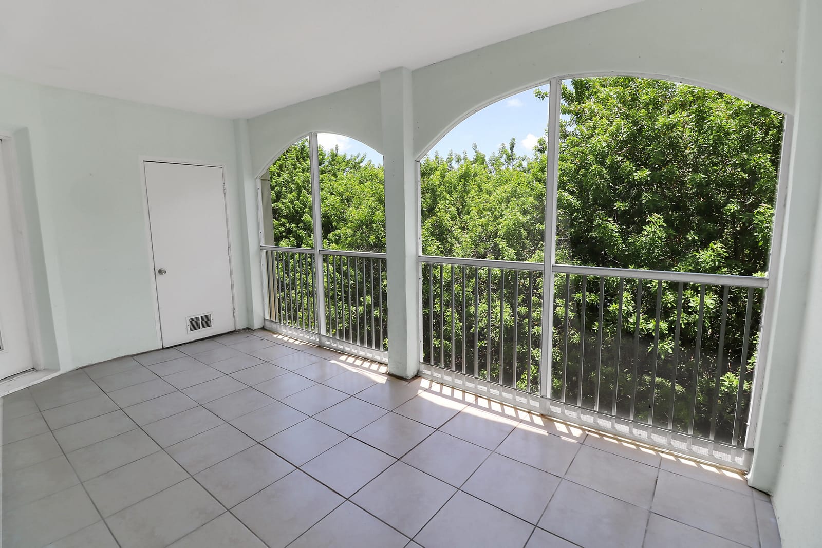 815 W Boynton Beach Boulevard 10-202, Boynton Beach, FL 33426 photo 22