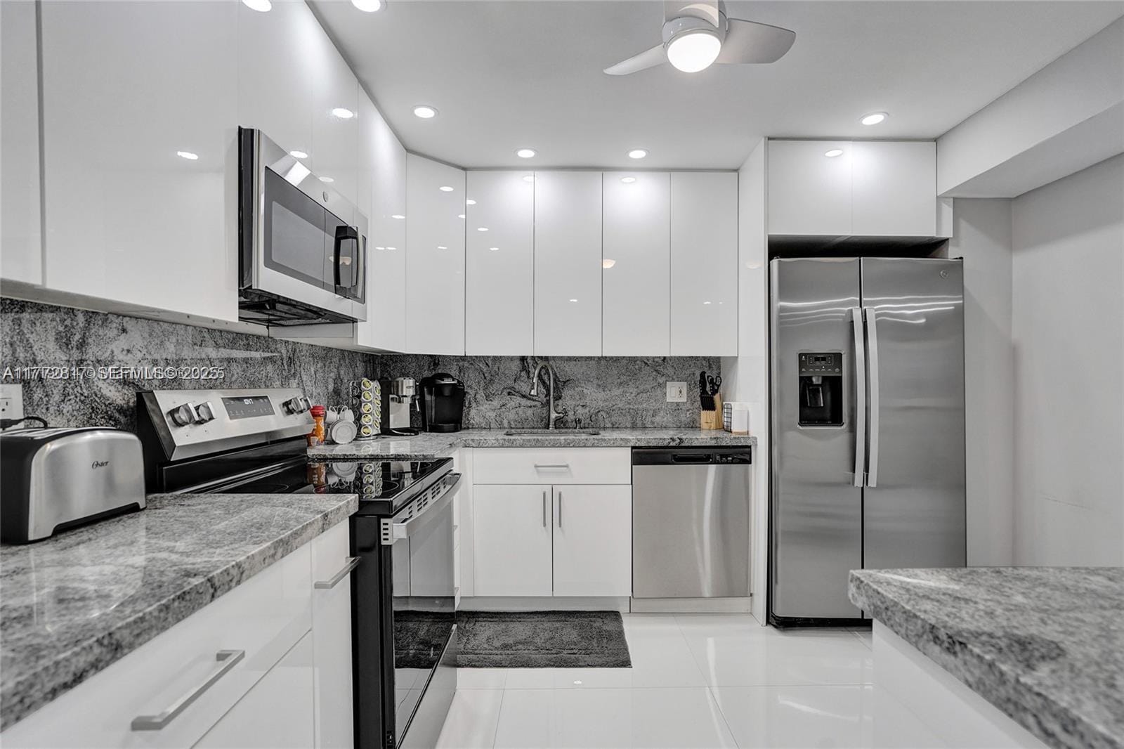 2301 S Ocean Drive 1007, Hollywood, FL 33019 photo 12