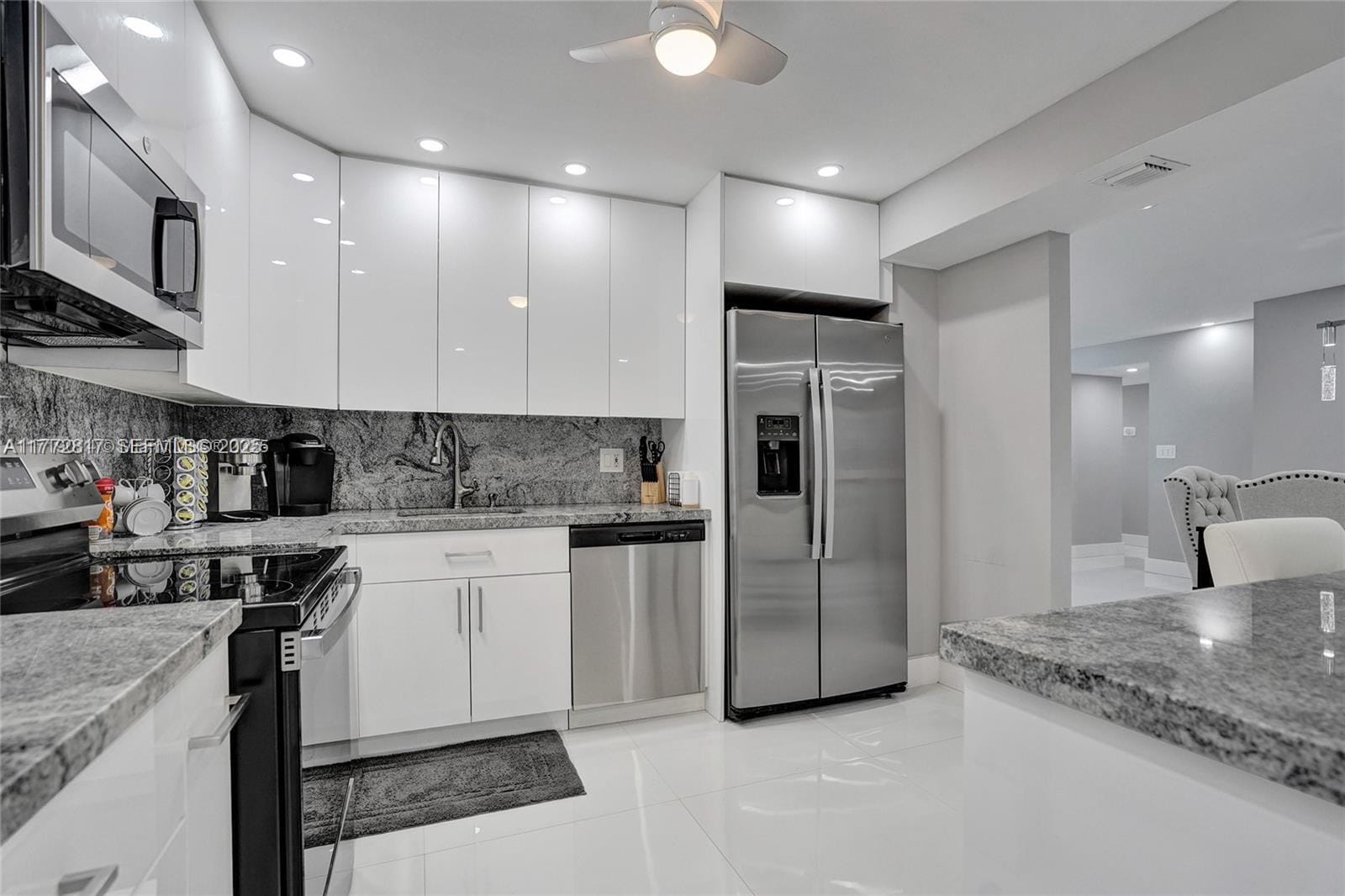 2301 S Ocean Drive 1007, Hollywood, FL 33019 photo 13
