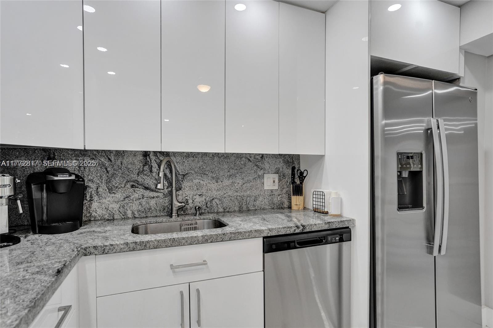2301 S Ocean Drive 1007, Hollywood, FL 33019 photo 16