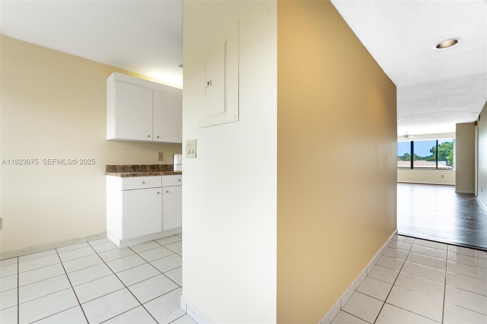 9455 N Belfort Circle 211 — photo 3