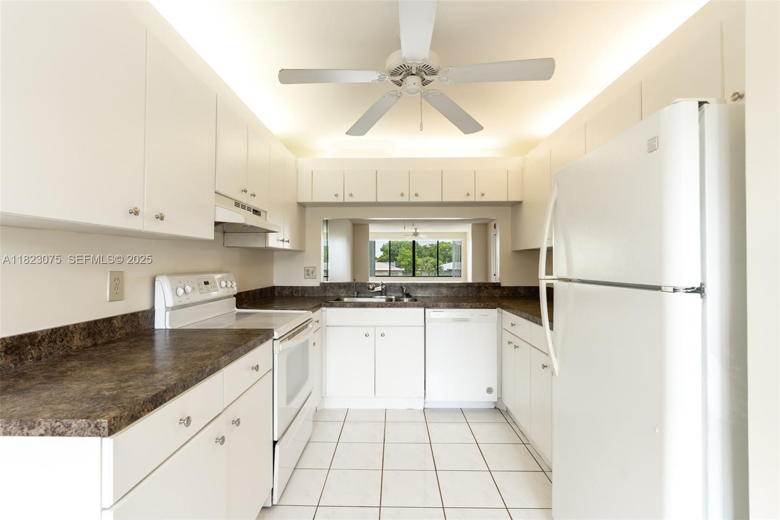 9455 N Belfort Circle 211, Tamarac, FL 33321, Tamarac