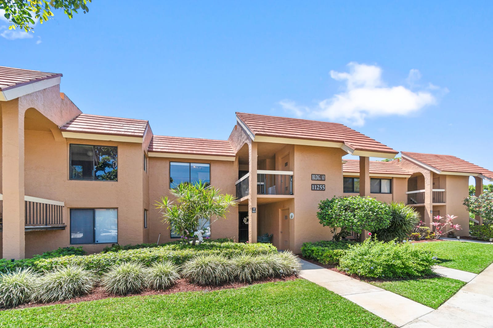 11255 Green Lake Drive 203 — photo 5
