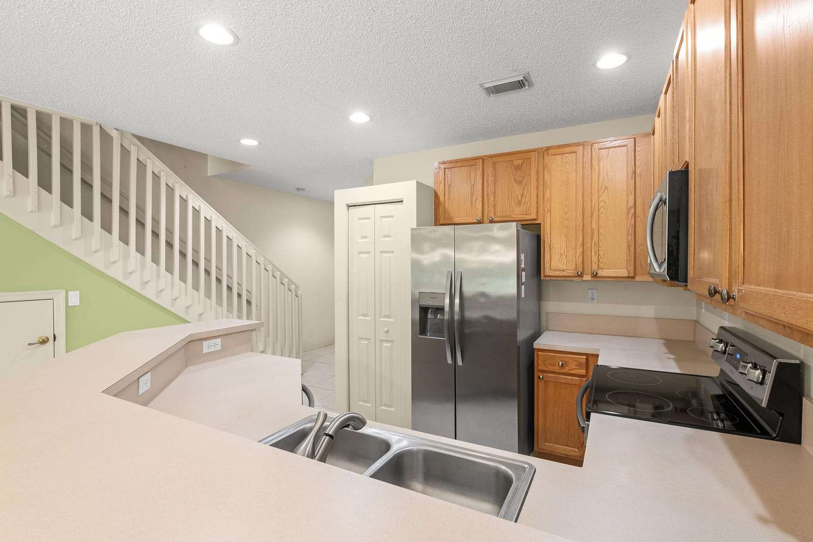 13810 Creston Place — photo 9