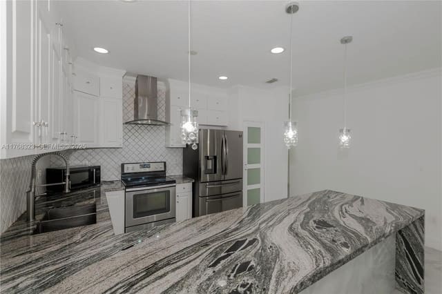 2845 NE 41st Road, sold in Mirens Place, Homestead, FL