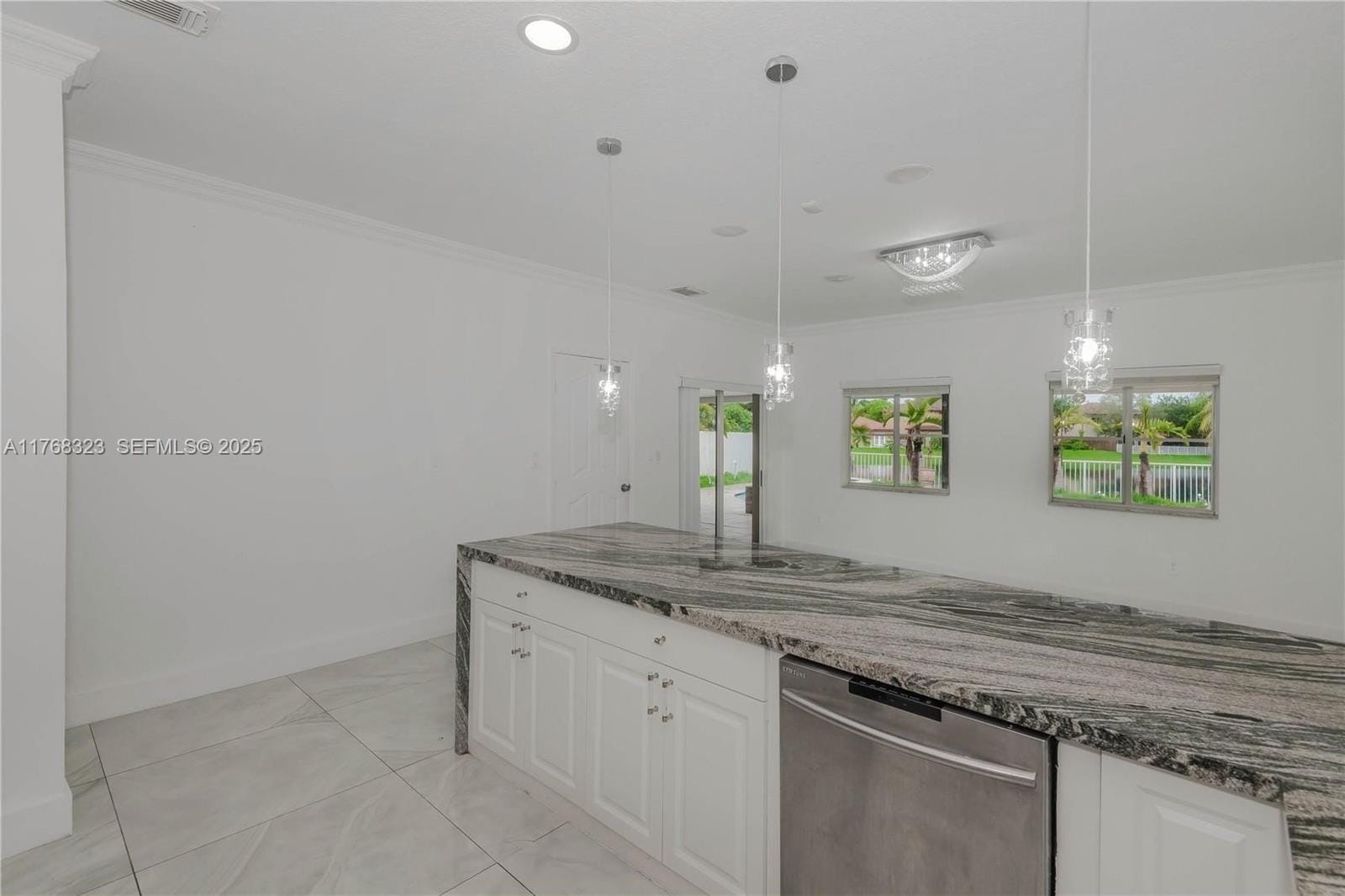 2845 NE 41st Road, Homestead, FL 33033 photo 11