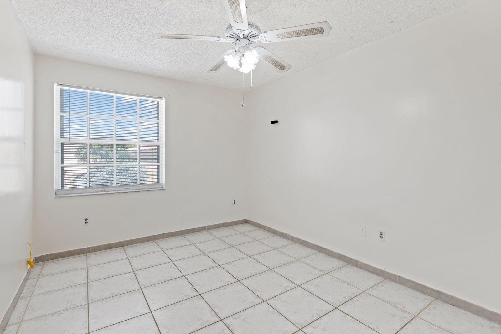 301 NW 151st Avenue, Pembroke Pines, FL 33028 photo 14