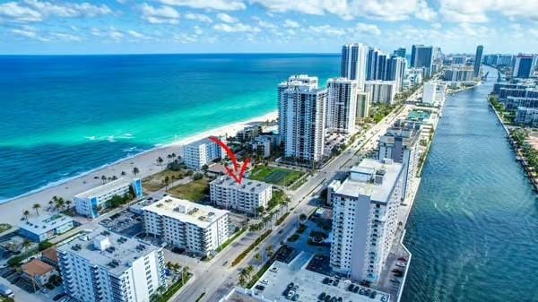 1901 S Ocean Drive 202 — photo 2