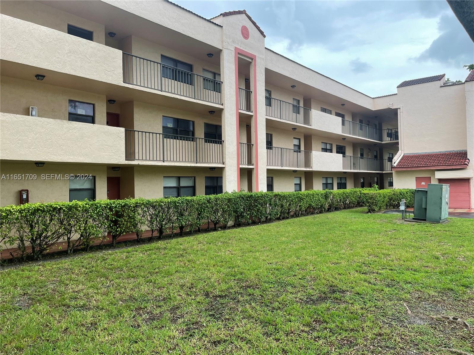3252 Foxcroft Rd 206 206, Miramar, FL 33025, Miramar
