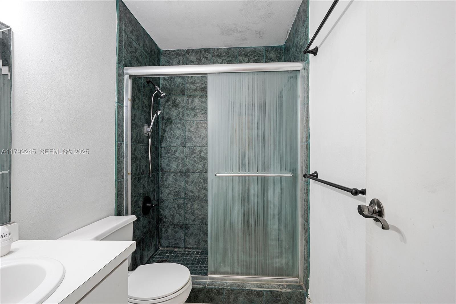 17911 NW 68th Avenue P208, Hialeah, FL 33015 photo 23