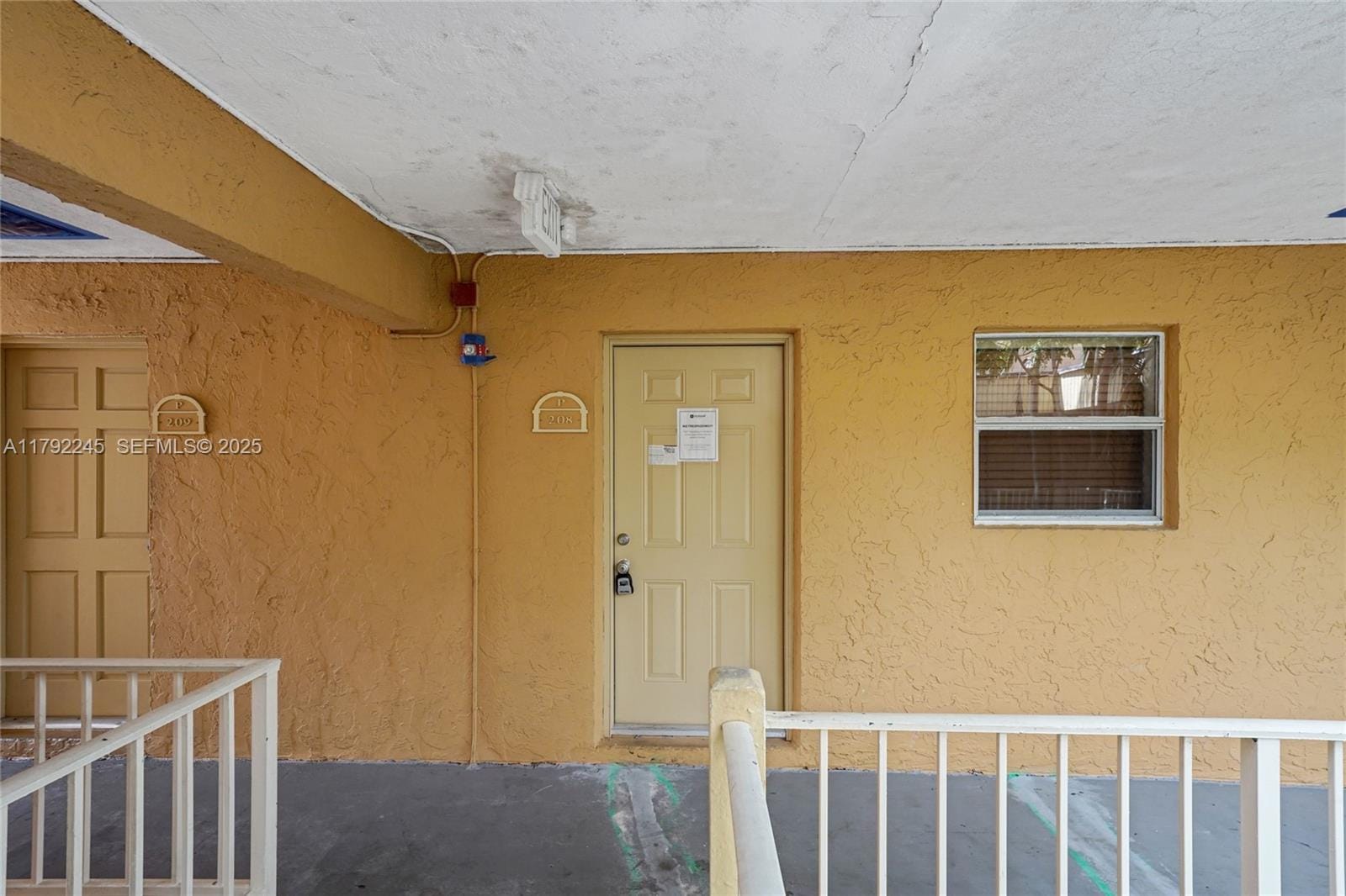 17911 NW 68th Avenue P208, Hialeah, FL 33015 photo 5