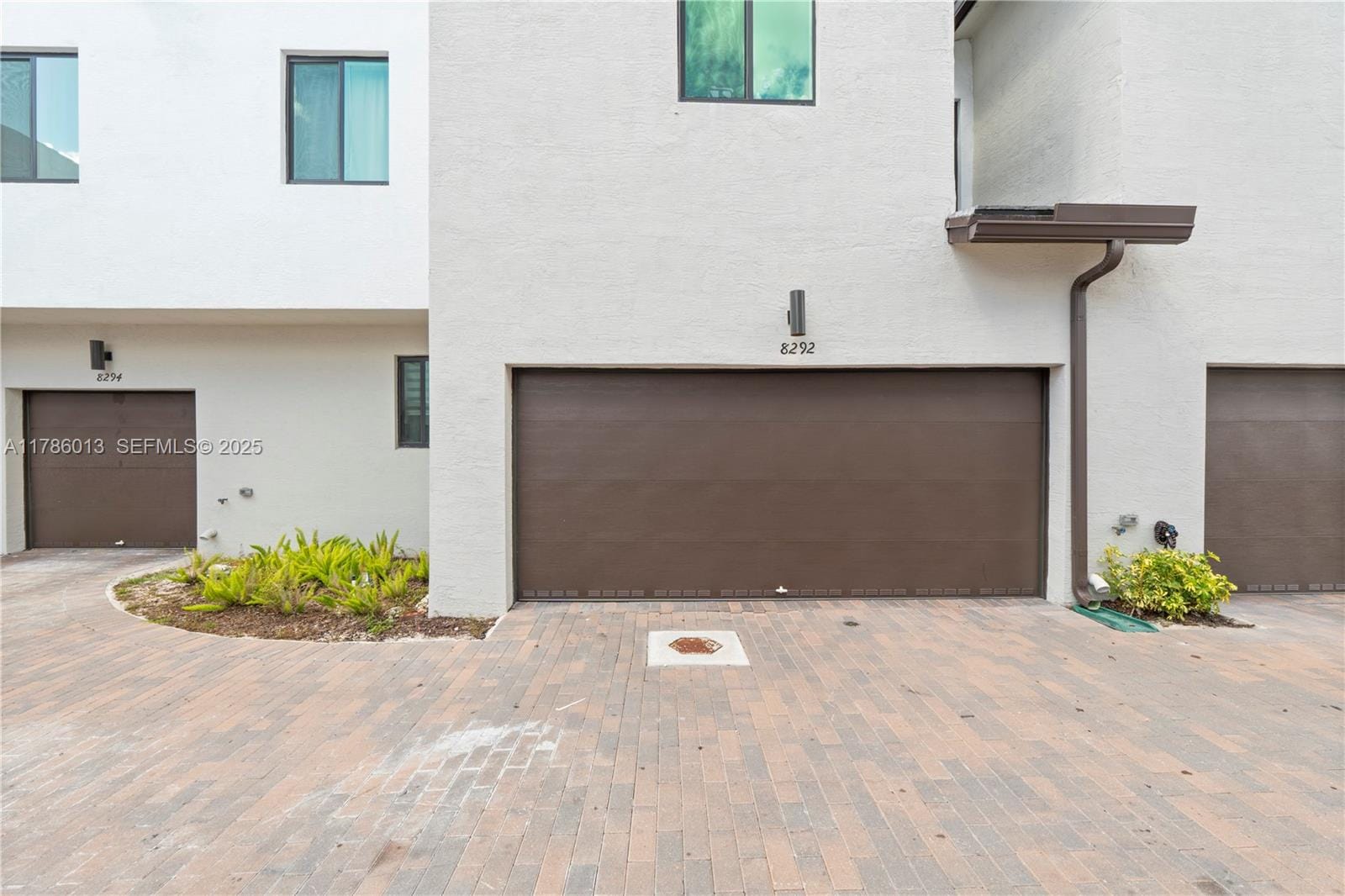 8292 NW 43 Street — photo 2