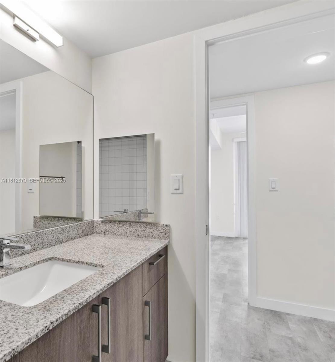 400 NW 112th Avenue 718 — photo 10
