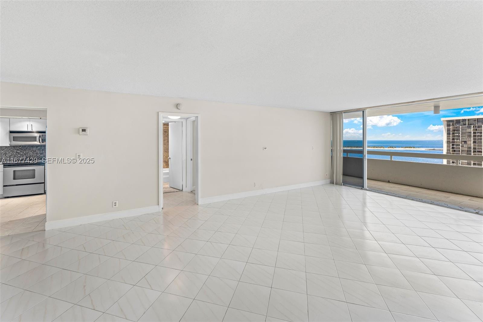 1627 Brickell Avenue 1906, Miami, FL 33129 photo 2