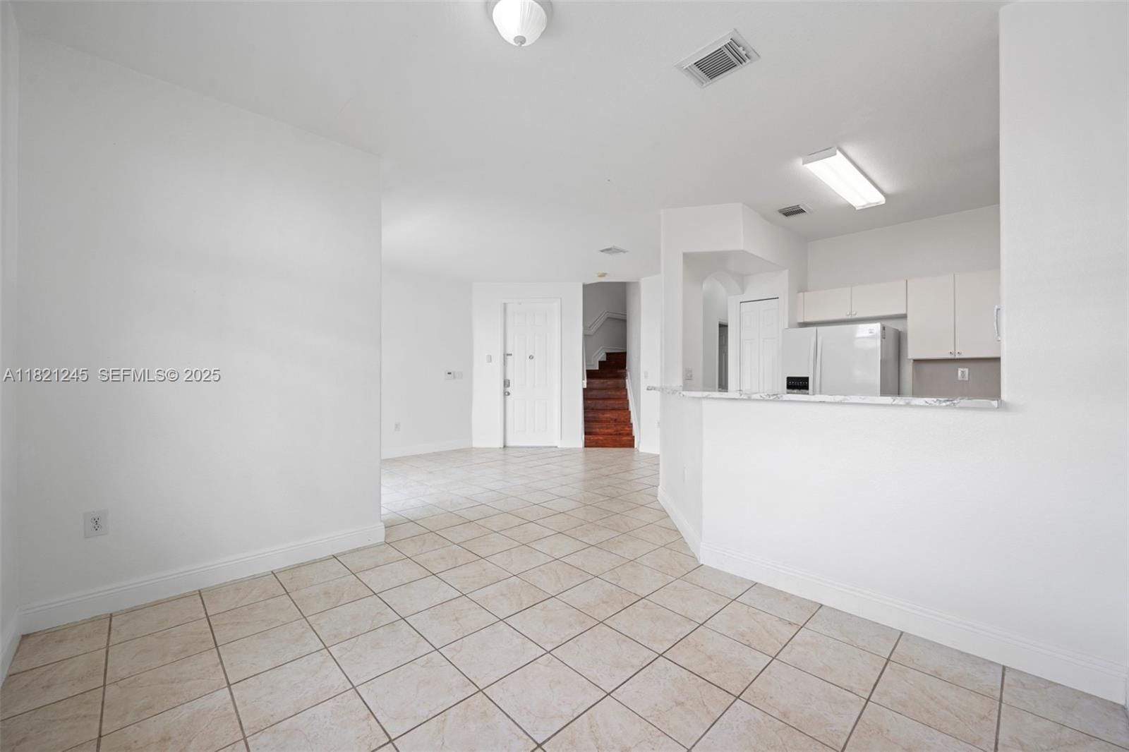 7633 NW 114th Path 7633, Doral, FL 33178 photo 4