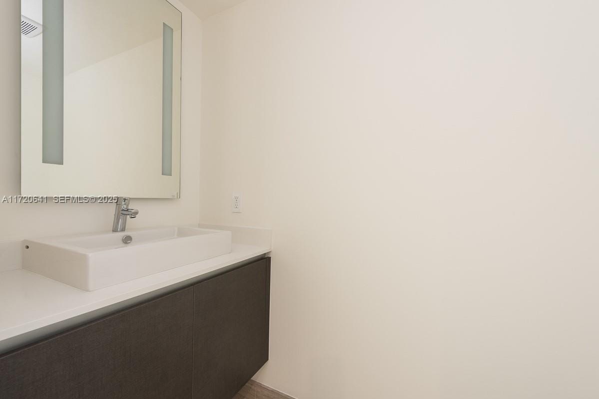 1451 Brickell Avenue 2103, Miami, FL 33131 photo 18